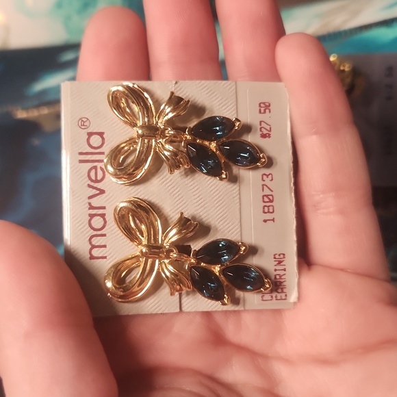 Mainly vintage clip earings - Picture 15 of 16